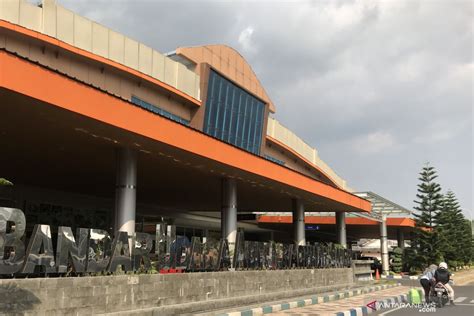 Di Bandara Abdul Rachman Saleh, Malang Catatanku