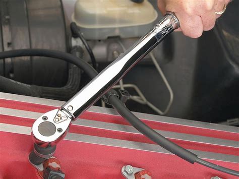 Dial torque wrench harbor freight.  Test and Listen: Attach the socket and...