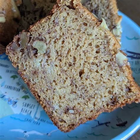 Diamond Walnut Banana Bread - Cookie Madness