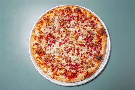 Diamond pizza. Diamond Pizza offers a variety of pizzas, appetizers, and drinks for delivery or pickup. Choose from classic, gourmet, or white pizzas, or try their specialties like Philly Steak Pizza, BBQ Bacon Cheeseburger Pizza, or Hawaiian Pizza. 
