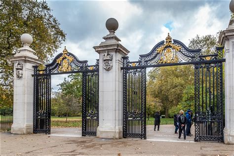 Hotels near The Diana Princess of Wales Memorial Walk, London on Tripadvisor: Find 37,698 traveler reviews, 50,645 candid photos, and prices for 2,541 hotels near The Diana Princess of Wales Memorial Walk in London, England.. 