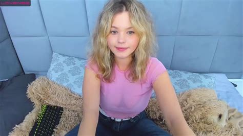 Teen Beauty have an Orgasm 5:10. . Dianaholiday