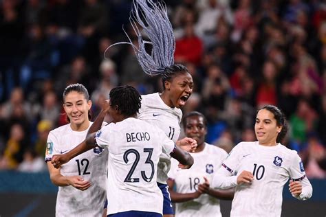 Diani’s hat trick helps France beat Panama 6-3 and advance atop Group F at the Women’s World Cup
