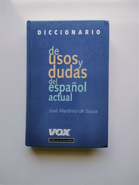 Diccionario de usos y dudas del español actual / dictionary of usage and doubts of actual spanish. - 8th grade science fcat study guide.