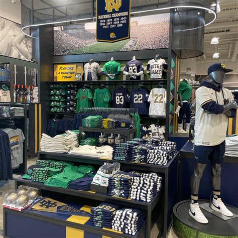  Under Armour Men's Notre Dame Fighting Irish Gold Play Like a Champ T-Shirt. $26.25. $35.00 *. ADD TO CART. Under Armour Men's Notre Dame Fighting Irish Green Performance Cotton Long Sleeve T-Shirt. $33.75. $45.00 *. ADD TO CART. '47 Men's Notre Dame Fighting Irish Navy Retro Regional Foam Adjustable Trucker Hat. . 