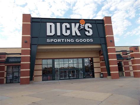 Dick’s Sporting Goods Wichita, KS (Hours & Weekly Ad)