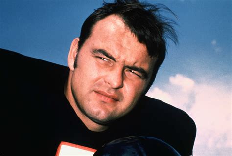 Dick Butkus, fearsome Hall of Fame linebacker for the Chicago Bears, dies at 80