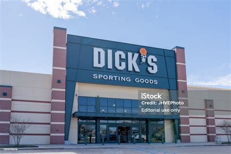 Dicks Sporting Goods jobs in Pearland, TX - Indeed