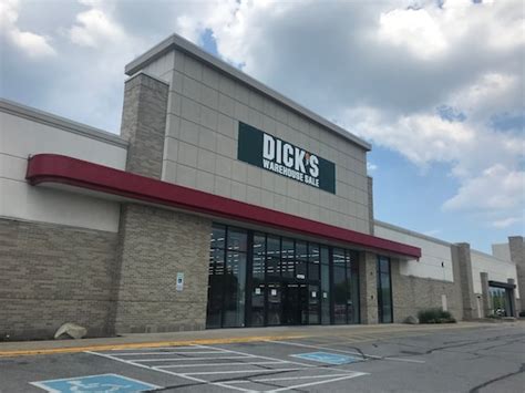 Jun 27, 2023 · Dick's Sporting Goods plans to open its Dick's Going Going Gone! stores in North Olmsted and Aurora. The company said the plan allows it to retain higher margins than if it sold the extra or dated inventory to third-party liquidators. Dick's did not identify the existing store in the photo. The Dick's Sporting Goods chain plans to open two of ... . 