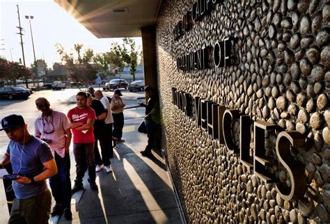 Did California’s DMV kill its no-party voter registration buzz?