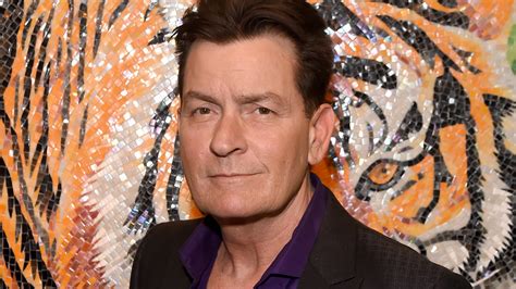 Did charlie sheen change his name. As for what prompted the decision to be billed under his real name, even as a one-off, Charlie himself has never addressed it publicly, though a spokesperson told CNN he suggested it. The... 