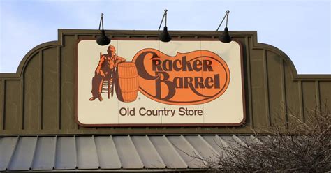 Did cracker barrel go woke. Aug 5, 2022 · Hundreds of Cracker Barrel customers are accusing the restaurant chain of going “woke” after the company announced it would be adding plant-based breakfast sausage to its menu. 