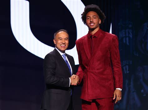 Did jalen wilson get drafted. Jalen Wilson did what he does best— rebound. In conference play, he posted 13.4 PPG, 8.0 RPG, 1.9 APG, and 1.2 SPG on 53.4/33.9/76.1 splits. He looked like a completely different guy. Wilson was more poised, confident, and aggressive. His momentum carried over to the NBA’s Combine events. At the G League Elite Camp, … 