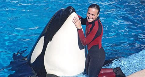 Did tilikum eat dawn. Blackfish tells the story of Tilikum, the homicidal killer whale, and his most recent victim, Dawn Brancheau, the SeaWorld trainer he crushed, dismembered, and partially swallowed in 2010. The ... 