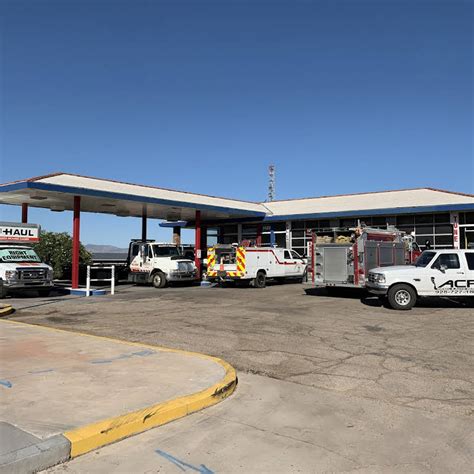  Love's Travel Stop in Kingman, AZ. Carries Regular, Midgrade, Premium, Diesel. Has Offers Cash Discount, C-Store, Pay At Pump, Restaurant, Restrooms, Air Pump, ATM, Truck Stop. Check current gas prices and read customer reviews. Rated 4.2 out of 5 stars. . 