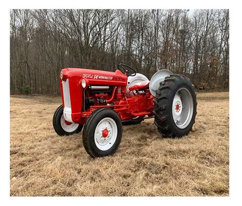 The other tractor is a Ford 600 with a 601 engine. Seller says the paint is good, runs good, changed over to 12V, new front tires, and back tires are "fair". ... Like always.What you are going to use it for makes a big difference and condition does too. The 860 will have a lot more power and has independent Pto. ... Jubilee vs. Ford 600 in ...