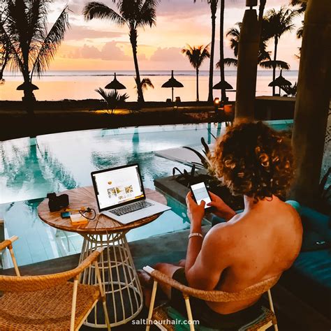 Digital nomads are traveling by day and working by night
