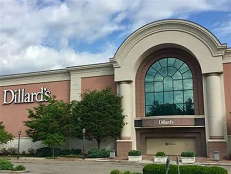  With nearly 300 stores in 29 states, Dillard's offers the 