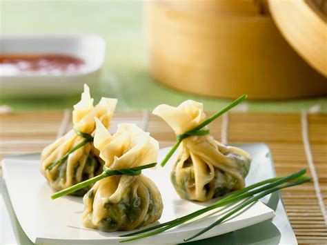 Dim sum recipes the ultimate dim sum recipes guide for quick delicious mouthwatering dim sum sure to amaze. - Set lighting technicians handbook film lighting equipment practice and electrical distribution.