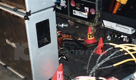 Dimebag darrell crime scene. 8 Ara 2004 ... The man who shot former Pantera guitarist “Dimebag” Darrell Abbott and three other men with the heavy metal band and made bizarre ... 