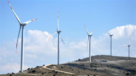 Dinar rüzgar enerji santrali