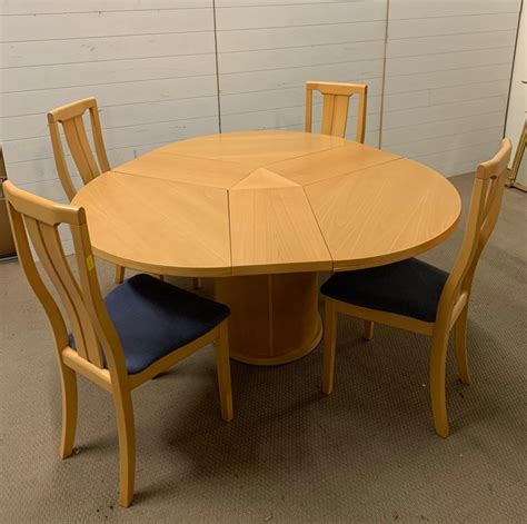 Dining Tables Archives - House of Denmark