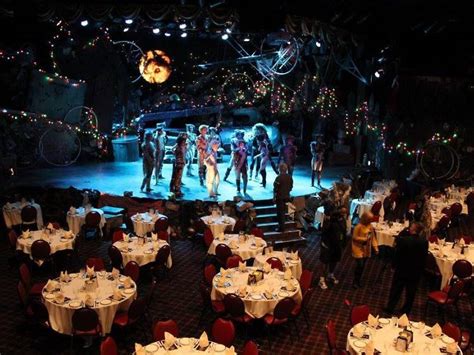 Dinner shows los angeles. Feb 8, 2020 ... ... theater, on the iconic Hollywood Boulevard in Los Angeles, California. It's named after the venue at the center of the show, The Bourbon Room. 