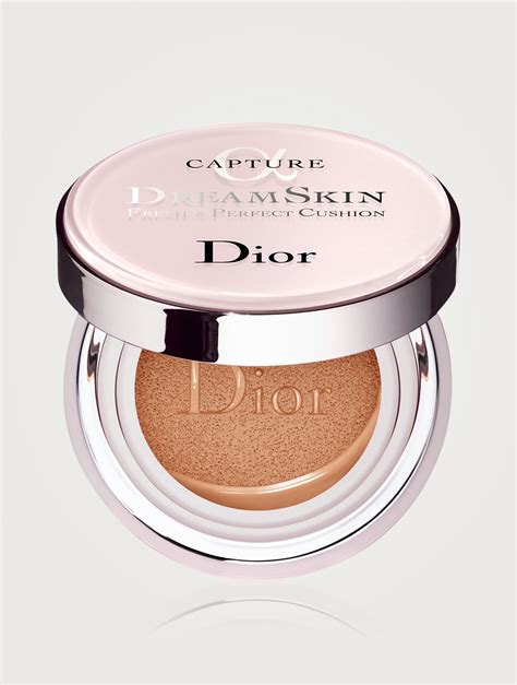 Dior Dreamskin Fresh & Perfect Cushion Foundation SPF 50