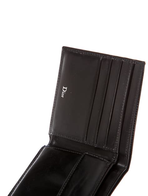 Dior mens wallet. Vintage Brown Leather Christian Dior Check Money Daily Wallet Pouch. $222.22. $10.60 shipping. SPONSORED. RARE! Dior Homme ss09 Planisphere black leather clip Mens wallet. $230.74. or Best Offer. $26.21 shipping. 