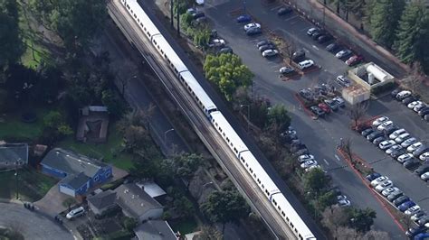 Disabled train causes major BART delays through Concord