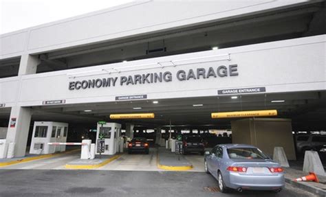 Discount parking logan airport. Logan Airport Central Parking Garage is a secured outdoor self parking option near Boston Logan International Airport. We offer convenient and easy parking at pocket-friendly rates. It is located at 1.5 miles from the BOS Airport. Shuttle Information. 