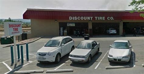 Discount tire fort collins. When you go looking for a "tire shop near me" we've got you covered. With over 1000 locations, find your nearest store here. 