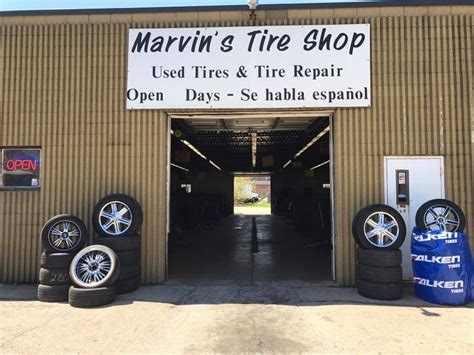 Discount tires rockford il. The Rockford, Illinois area's truck parts and accessories needs are being met by Mutual Wheel Company. Mutual Wheel Co. Rockford, Illinois Store Hours(CDT): 8am - 5pm Mon. - Fri. 8am - 12pm Sat. 3818 11th St Rockford, IL 61109-3021 Phone (815) 227-9550 Toll Free (800) 383-6926 FAX (815 ... 