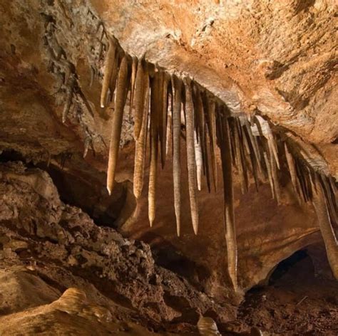 Discover 7 Incredible Caves in Colorado