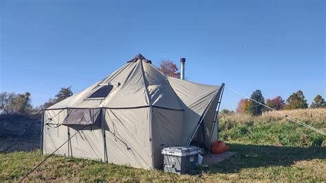 Discover True Comfort and Protection with the Spacious Cabela's Alaknak Tent 12x12