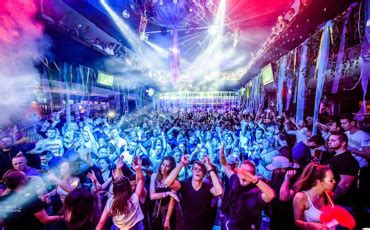 Discover prag clubs