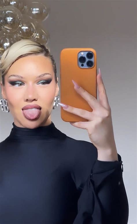 Discover shirindavid tweŕk