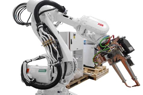 Discover the Power of Robot ABB IRB 6640: Enhance Productivity and Efficiency