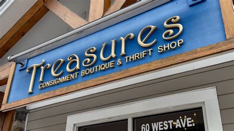 Discovering Saratoga: Treasures Consignment Boutique and Thrift Store