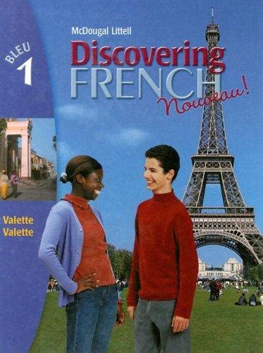 Discovering french nouveau bleu 1 textbook. - Collins pocket guide sea shore of britain and europe.