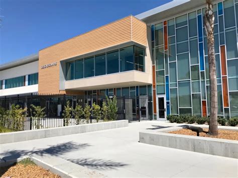 Discovering the Innovative Principles of Design 39 Campus in San Diego