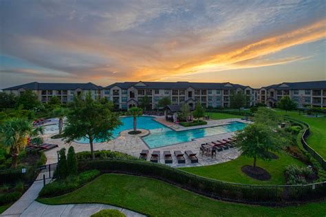 Discovery at shadow creek ranch. Discovery at Shadow Creek Ranch is a pet-friendly apartment complex with various floor plans, amenities and prices. It is located in the Shadow Creek Ranch … 
