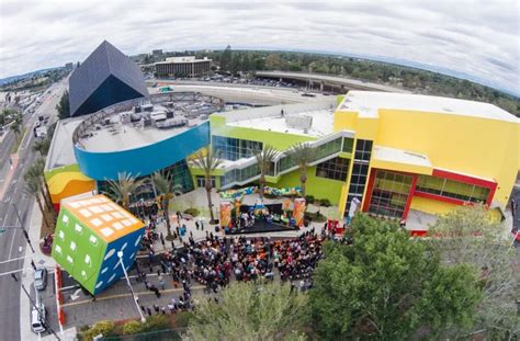 Discovery cube santa ana. The Santa Ana science center is opening a $25 million expansion, roughly doubling in size and exhibits. By its own estimate, ... Other new features at Discovery Cube include a welcome center, ... 