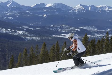 Discovery ski montana. Discovery is a 614-acre ski resort in western Montana with six ski lifts and 63 runs. Discovery is divided into three beautiful locations for a variety of skiing experiences. Experts will appreciate Back ‘n Black, which has an entire section devoted to them. 