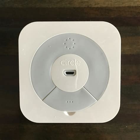 Manage all of your home’s connected devices. With Circle, parents can filter content, limit screen time and set a bedtime for every device in the home. How it Works. Circle pairs wirelessly with your home Wi-Fi and allows you to manage every device on your network. Using the Circle app, families can create unique profiles for each family member.