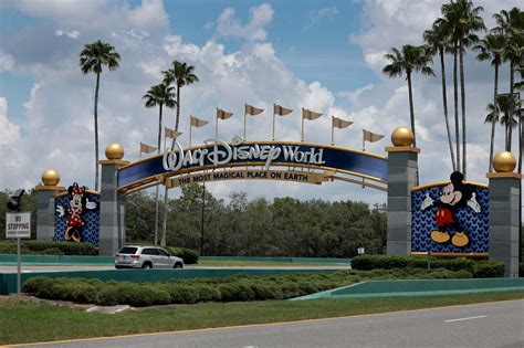 Disney park revenue slumps in Orlando but grows globally