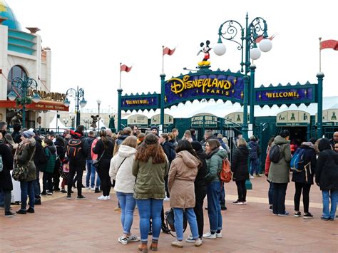 Disneyland Paris Will Now Charge Visitors for Fast Passes