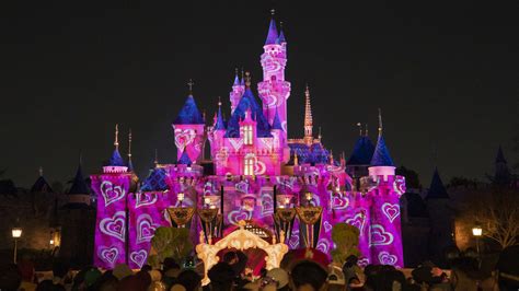Disneyland after dark. Dec 9, 2022 ... Disneyland After Dark will be returning in 2023. This will include Sweethearts' Nite and the introduction of an all-new theme, ... 