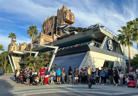 Disneyland to open Avengers gift shop in September