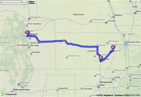 Distance from Wichita, KS to Amana, IA